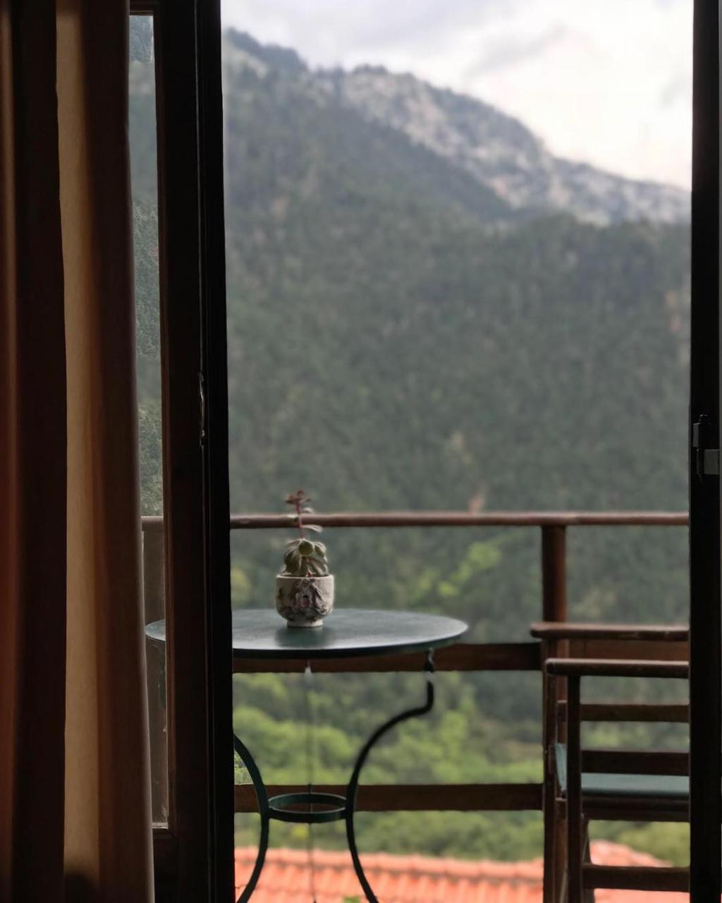 Dryades Guesthouse Ано Хора Екстериор снимка